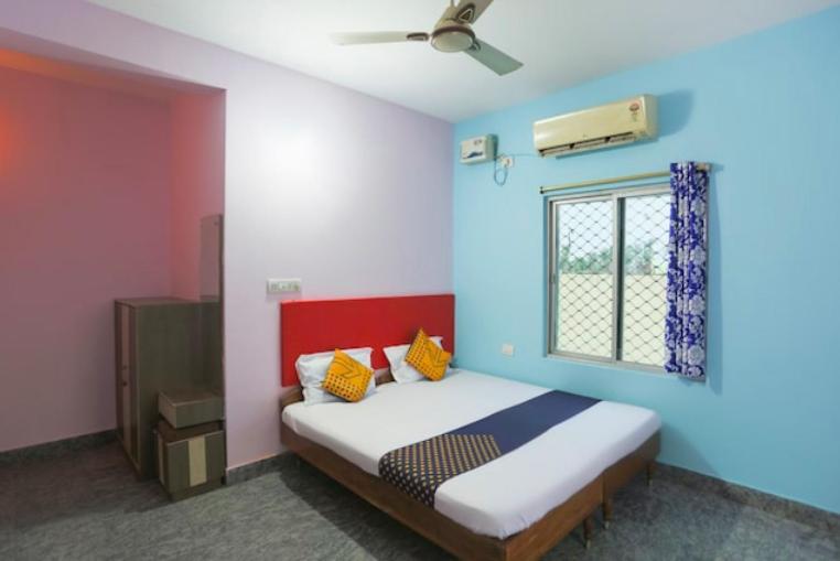 פורי Hotel Alaka מראה חיצוני תמונה