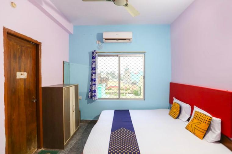 פורי Hotel Alaka מראה חיצוני תמונה